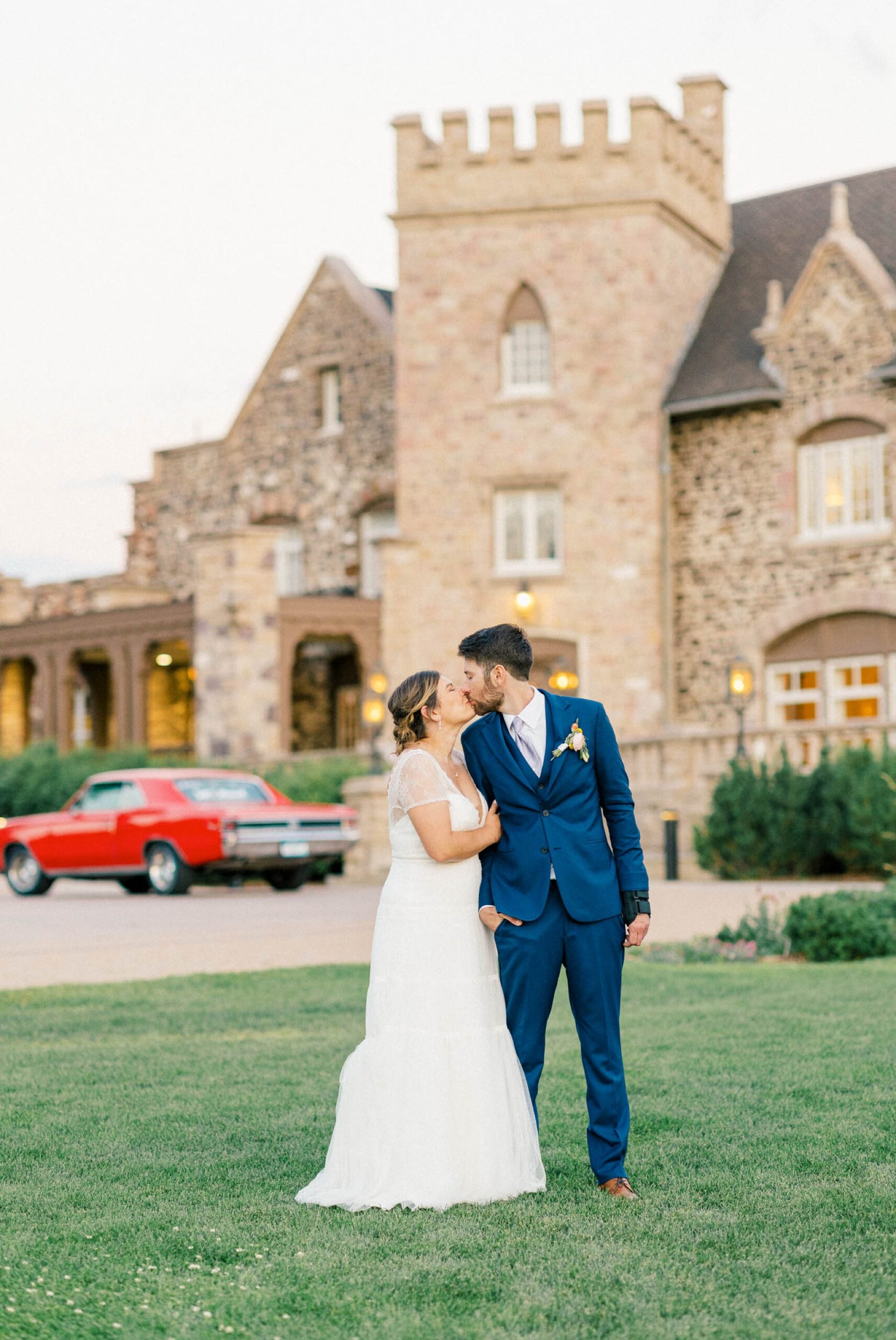 Elegant Summer wedding at the Highlands Ranch Mansion captured by Taylor Nicole Photography.